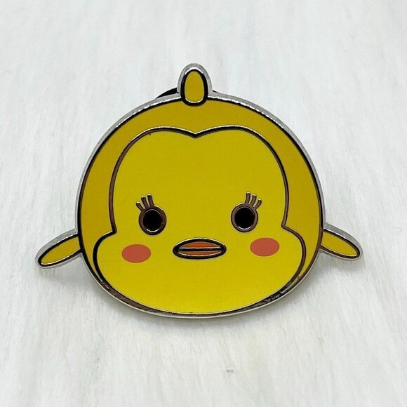 🔮 5/$25 Disney Pinocchio Cleo Tsum Tsum Pin‎ - Picture 1 of 3